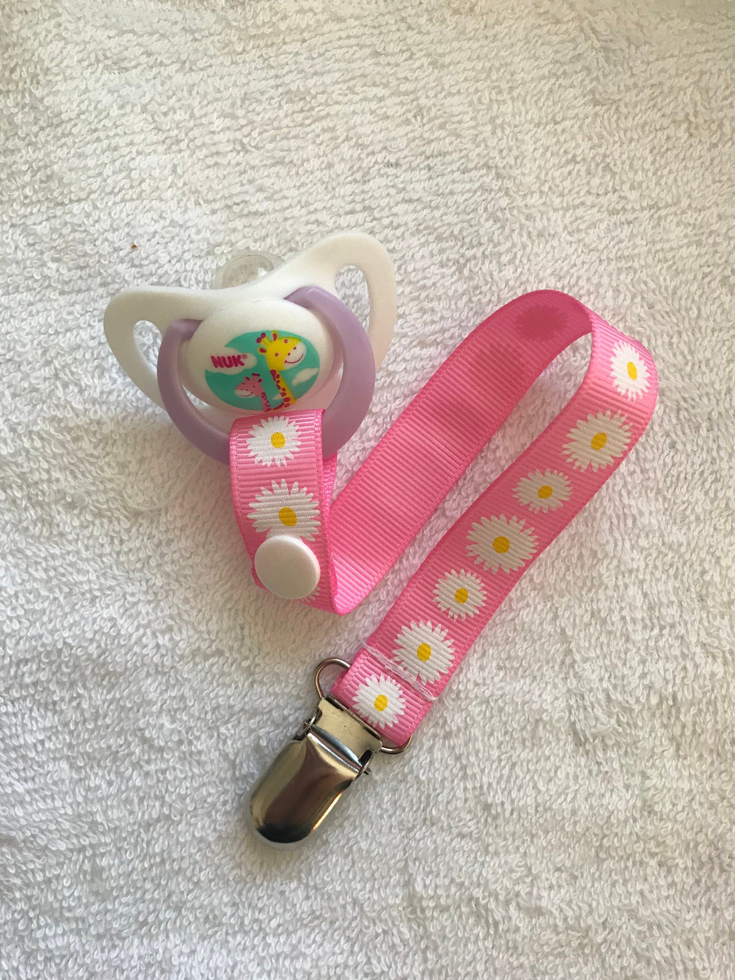Ribbon Soother Clip